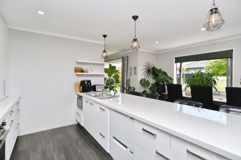 Photo of property in 94 Georgina Street, Marshland, Christchurch, 8083