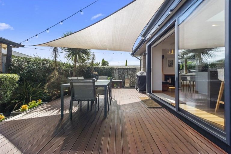 Photo of property in 18 Bolmuir Road, Forest Lake, Hamilton, 3200