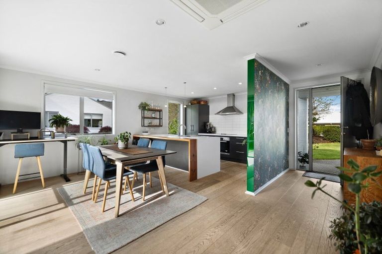 Photo of property in 30 Atley Road, Arthurs Point, Queenstown, 9371