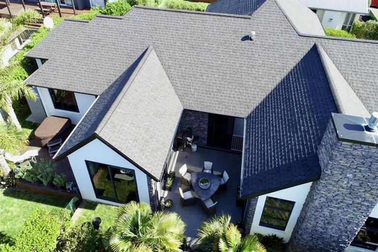 Photo of property in 8 Sara Way, Whitianga, 3510