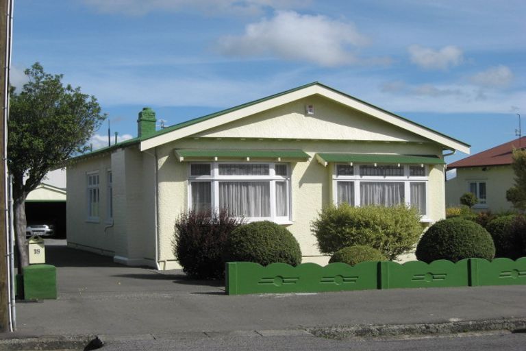 Photo of property in 18 Laurence Street, Waltham, Christchurch, 8011