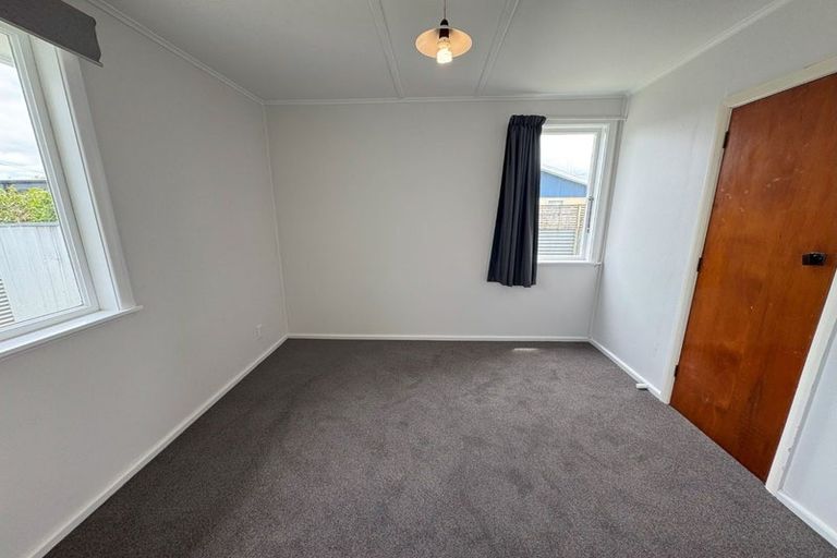 Photo of property in 8a Fairs Road, Milson, Palmerston North, 4414