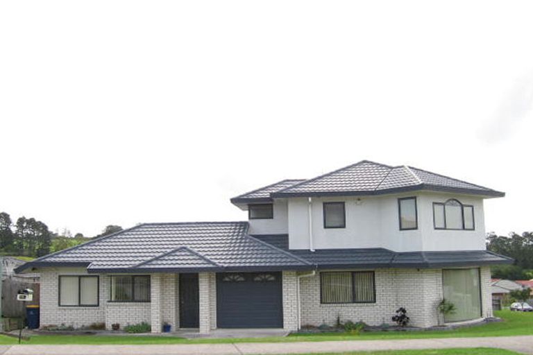 Photo of property in 26 Chadlington Avenue, Henderson, Auckland, 0612