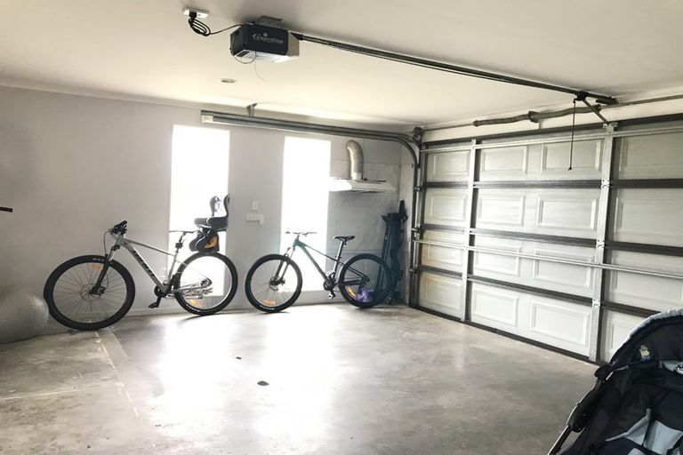 Photo of property in 28e Airfield Road, Takanini, 2112