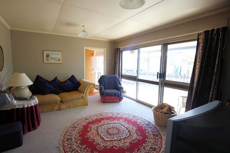 Photo of property in 15 Omahau Crescent, Twizel, 7901