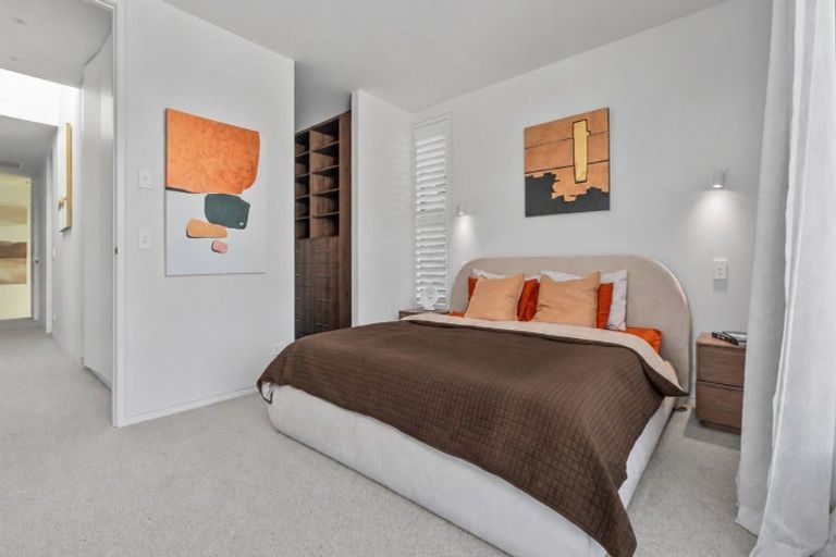 Photo of property in 7 Tuke Lane, Wanaka, 9305