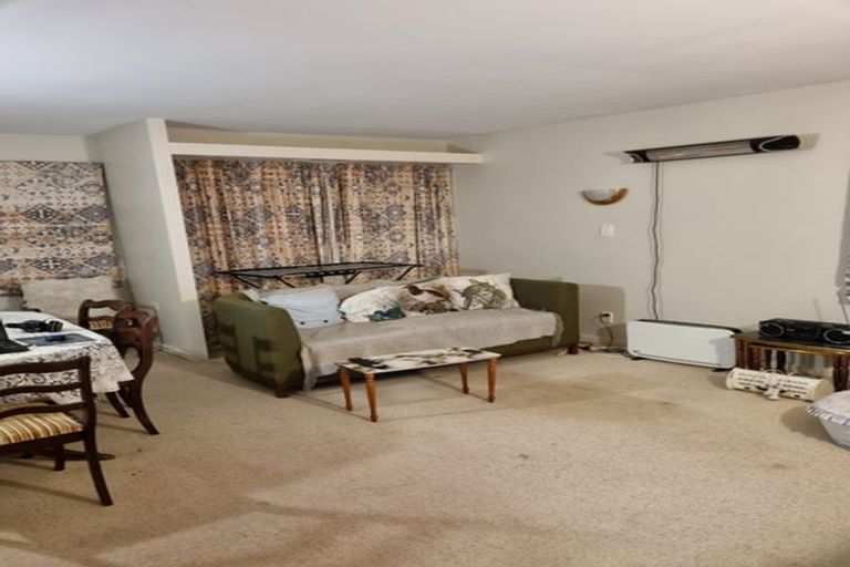 Photo of property in Grosvenor Flats, 19 Cottleville Terrace, Thorndon, Wellington, 6011