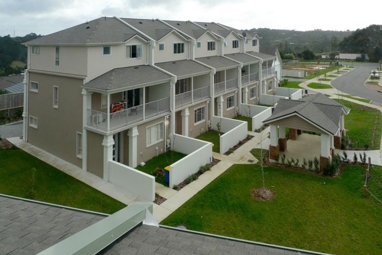 Photo of property in The Rise, 11/11 Hatfield Place, Albany Heights, Auckland, 0632