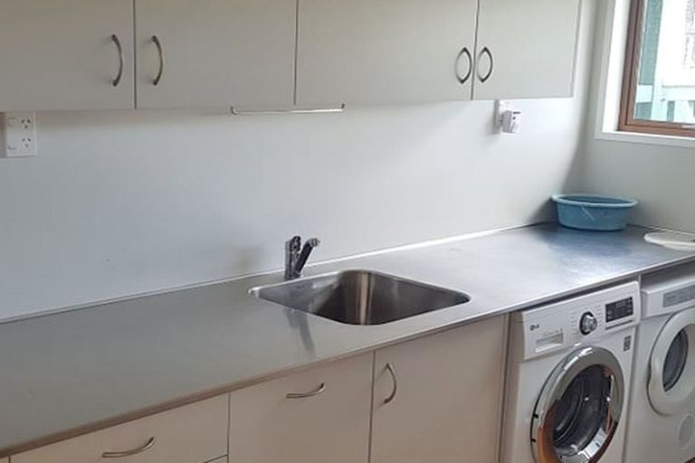 Photo of property in 219 Highgate, Roslyn, Dunedin, 9010