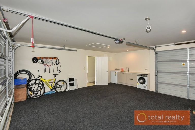 Photo of property in 8 Rosario Place, Aidanfield, Christchurch, 8025