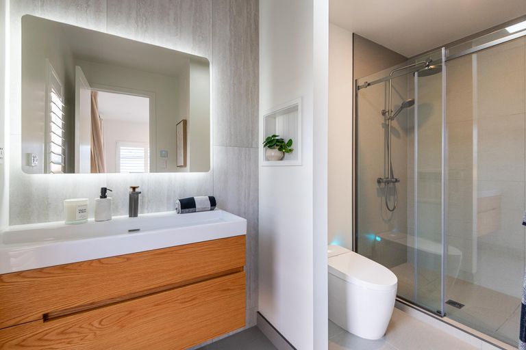 Photo of property in 17 Tunarau Street, Raglan, 3225