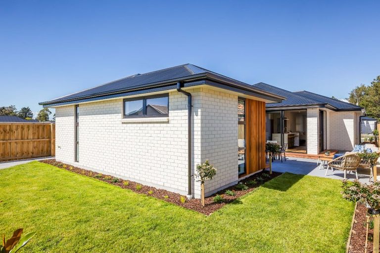 Photo of property in 27 Derbridge Street, Woodend, 7610