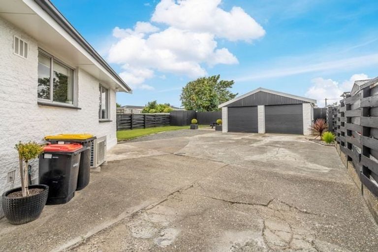 Photo of property in 22 Bruce Street, Waikiwi, Invercargill, 9810