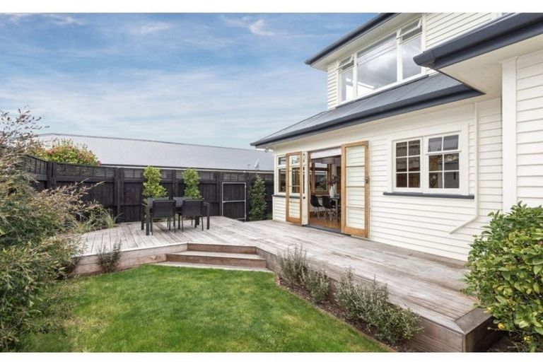 Photo of property in 157 Innes Road, St Albans, Christchurch, 8052