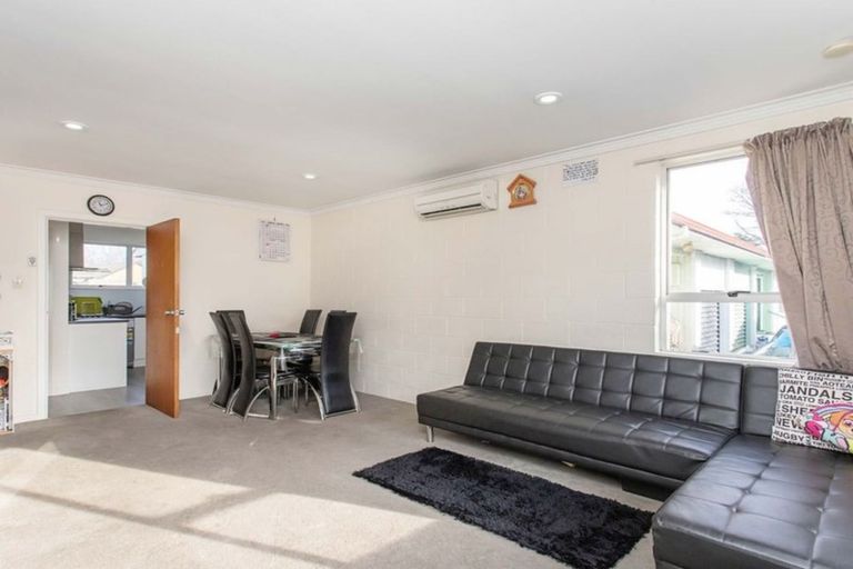 Photo of property in 3/120 Saint James Avenue, Papanui, Christchurch, 8053