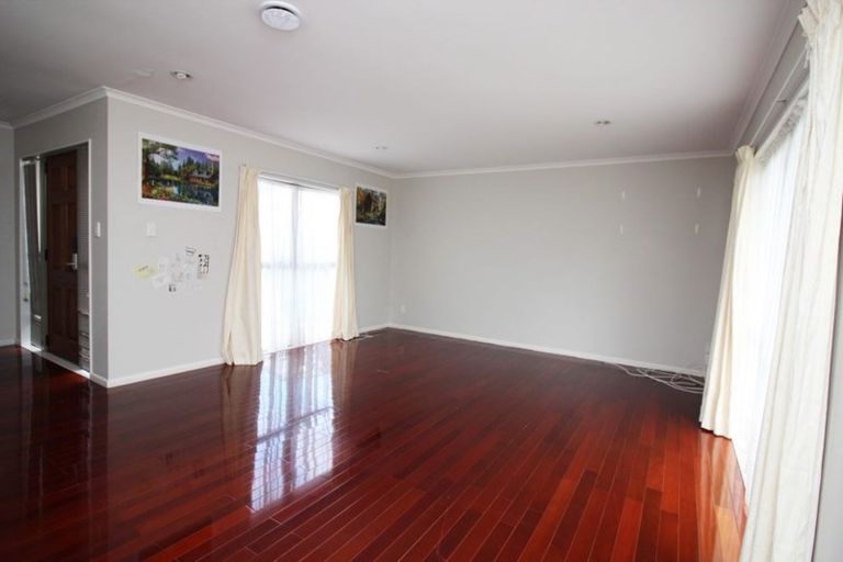 Photo of property in 18a Ennis Avenue, Pakuranga Heights, Auckland, 2010