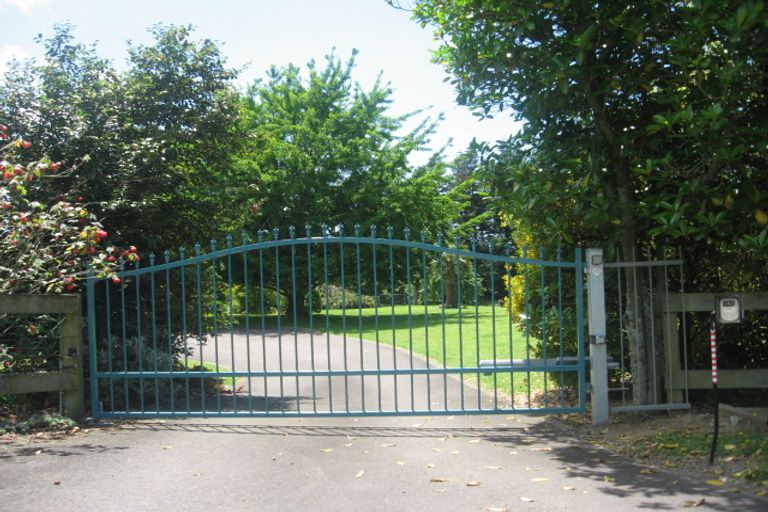 Photo of property in 124 Crawford Road, Minden, Tauranga, 3171