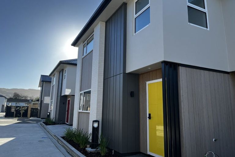 Photo of property in 2/775 High Street, Boulcott, Lower Hutt, 5011