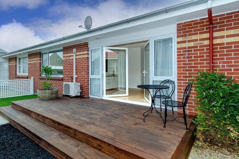 Photo of property in 3/29 Heywood Terrace, Richmond, Christchurch, 8013