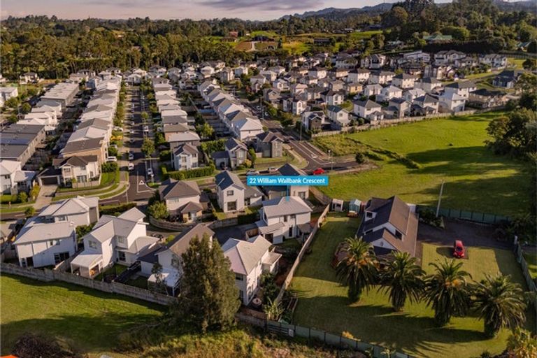 Photo of property in 22 William Wallbank Crescent, Swanson, Auckland, 0614