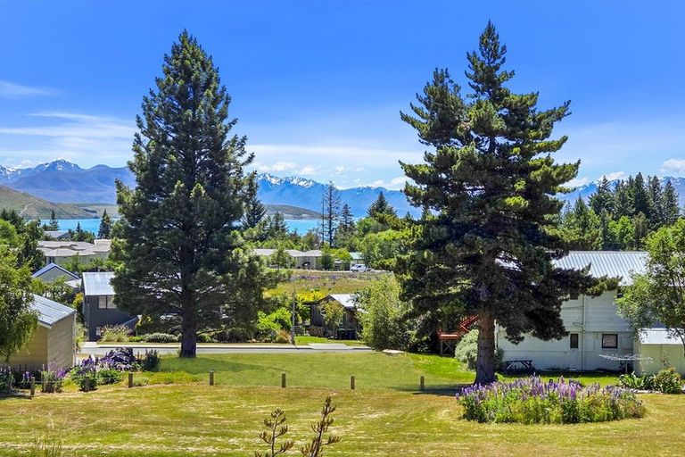 Photo of property in 6 Barbara Hay Street, Lake Tekapo, 7999