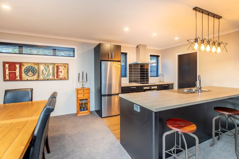 Photo of property in 41 Ascot Avenue, North New Brighton, Christchurch, 8083