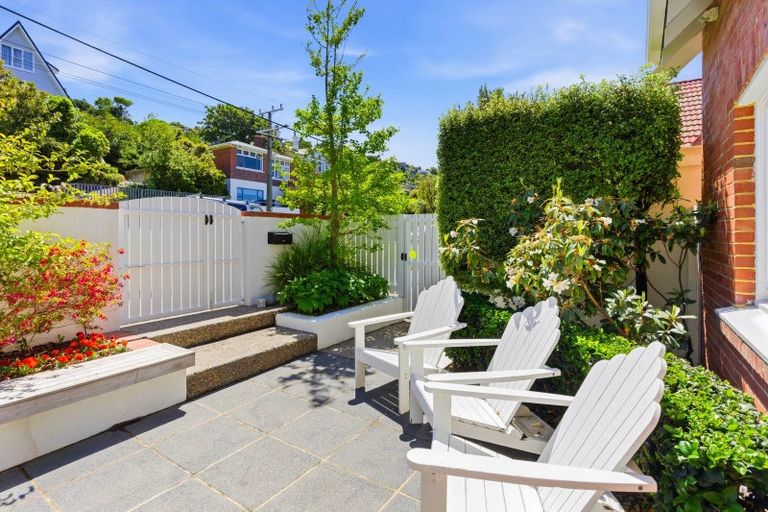 Photo of property in 85 Norfolk Street, Saint Clair, Dunedin, 9012