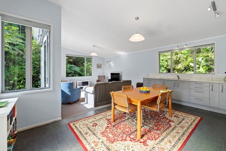 Photo of property in 105 Bays Road, Orere Point, 2585