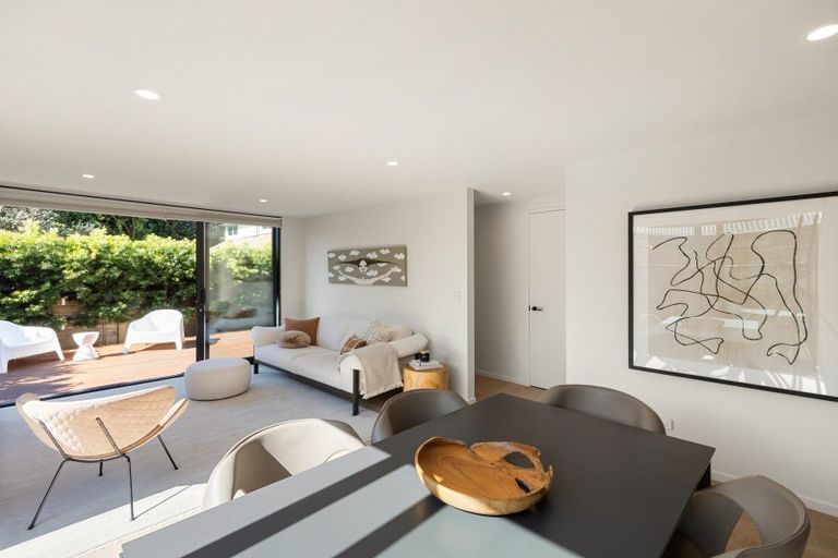 Photo of property in 3/23 Strowan Avenue, Fairfield, Hamilton, 3214