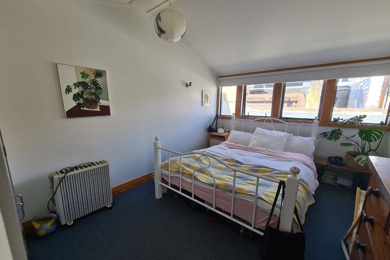 Photo of property in Sta Travel Flats, 1/130 Cuba Street, Te Aro, Wellington, 6011