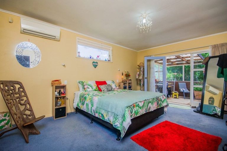 Photo of property in 9 Titoki Avenue, Mangere Bridge, Auckland, 2022
