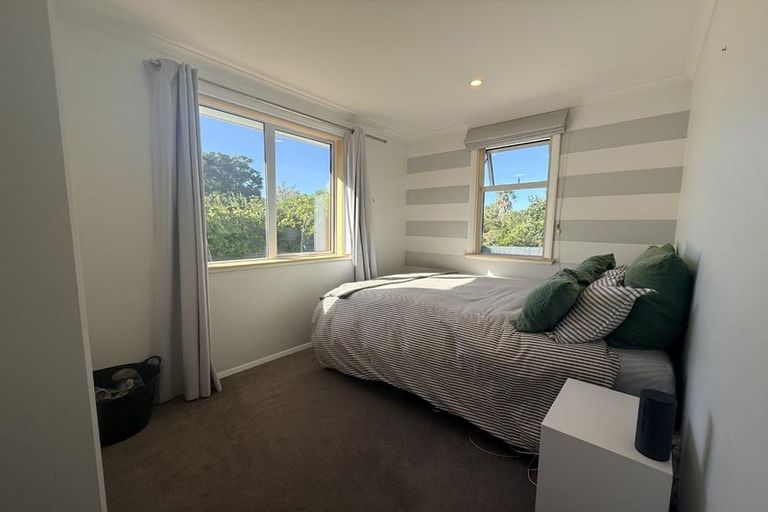 Photo of property in 26 Palmerston Road, Havelock North, 4130