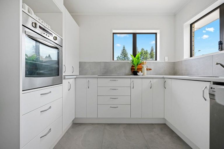 Photo of property in 8 Sandford Place, Chartwell, Hamilton, 3210