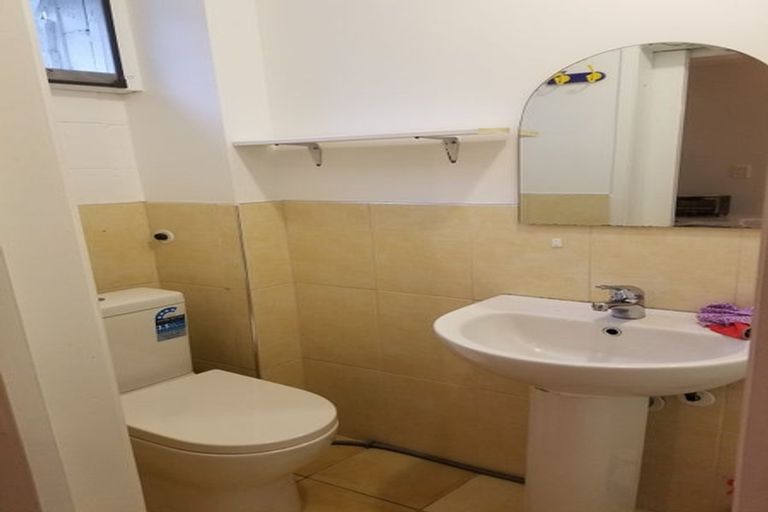 Photo of property in 3/20 Hororata Road, Hauraki, Auckland, 0622