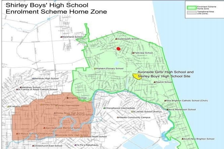 Photo of property in 149 Royal Park Drive, Parklands, Christchurch, 8083