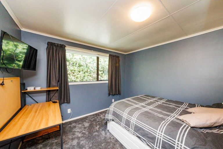 Photo of property in 11 Racecourse Road, Awapuni, Palmerston North, 4412