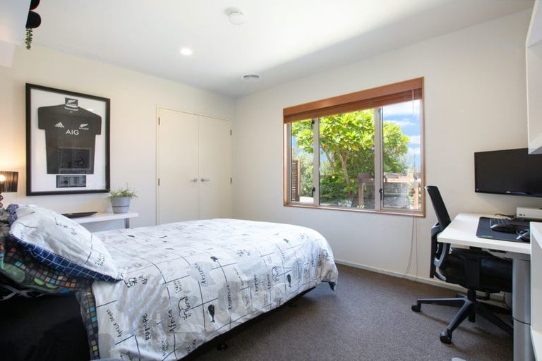 Photo of property in 407 Grays Road, Pauatahanui, Porirua, 5381