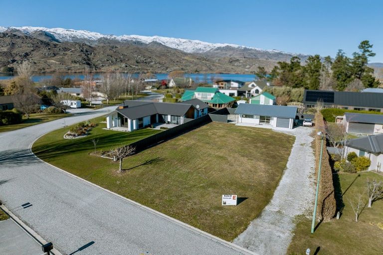 Photo of property in 20 Pisa Moorings Road, Mount Pisa, Cromwell, 9383