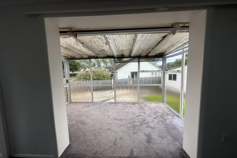 Photo of property in 191 Waddington Drive, Naenae, Lower Hutt, 5011