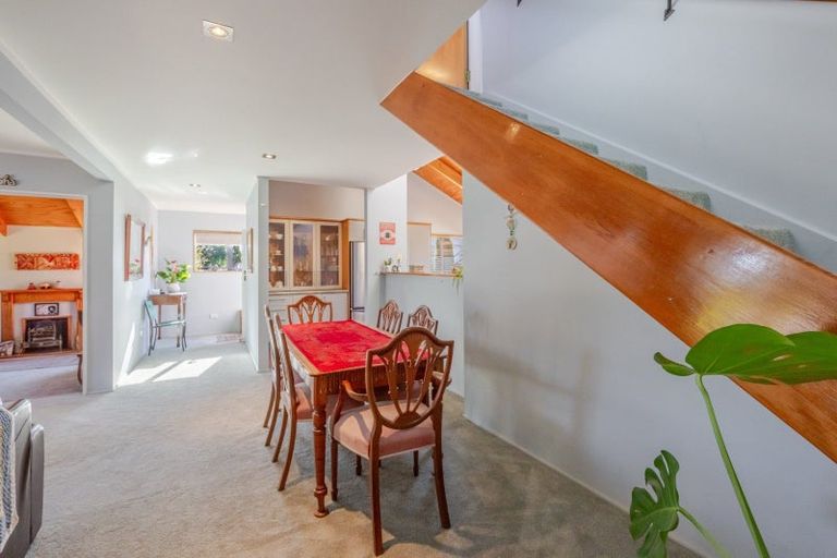 Photo of property in 8 Willow Grove, Waipukurau, 4200