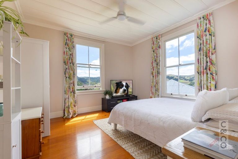 Photo of property in 14 Nelson Street, Helensville, 0800