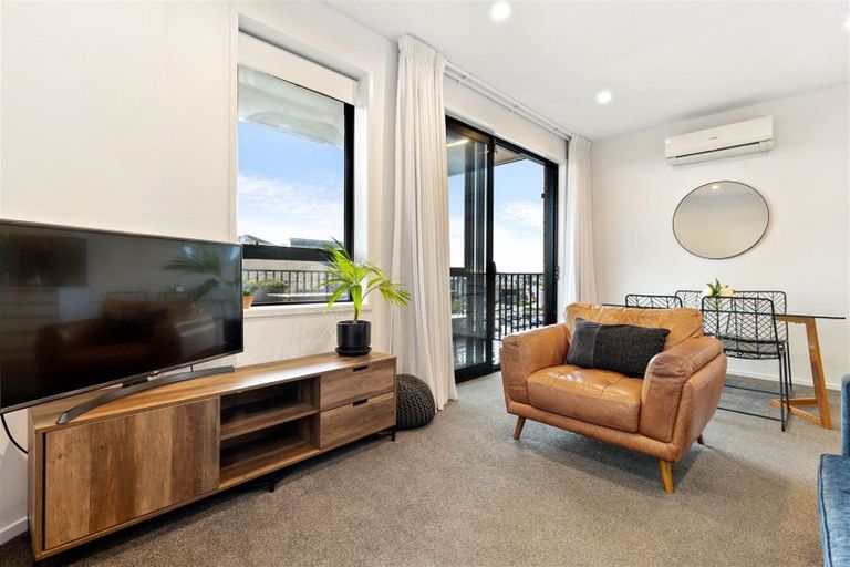 Photo of property in 301/1 Sidney Wallingford Way, Hobsonville, Auckland, 0616