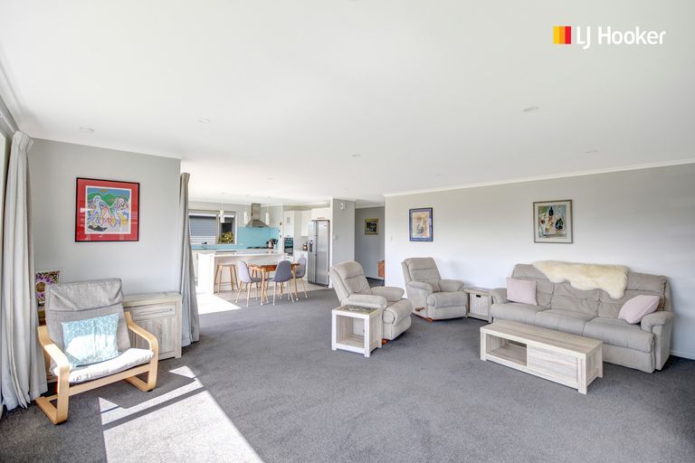 Photo of property in 49 Silver Springs Boulevard, Mosgiel, 9024