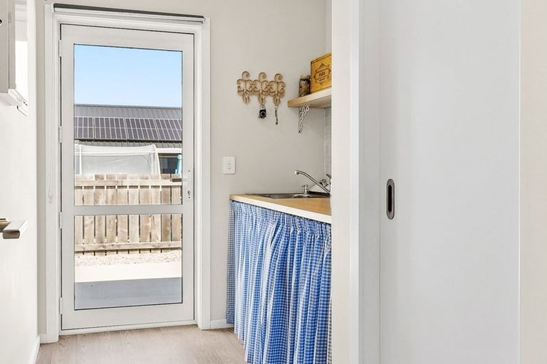 Photo of property in 12 Sentinel Drive, Lake Hawea, 9382