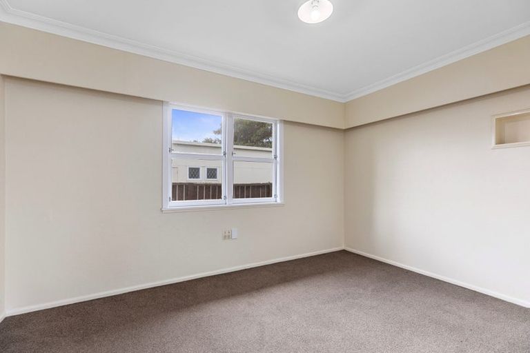 Photo of property in 265b Ngatai Road, Otumoetai, Tauranga, 3110