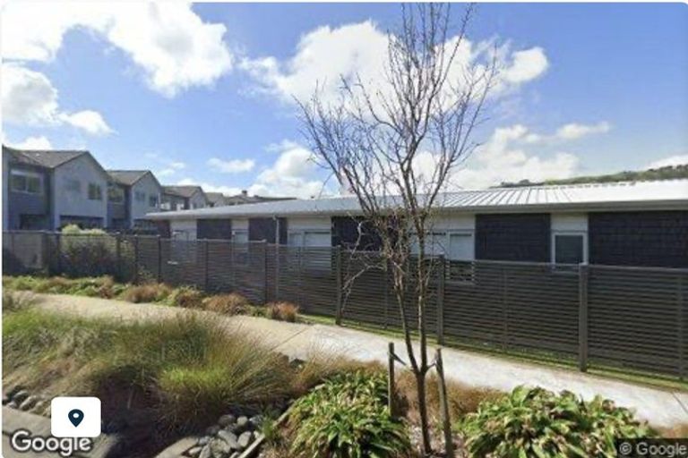 Photo of property in 12 Pateke Drive, Kenepuru, Porirua, 5022