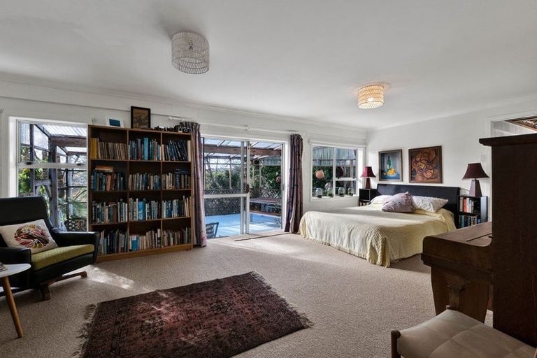 Photo of property in 28 Durham Avenue, Welbourn, New Plymouth, 4312