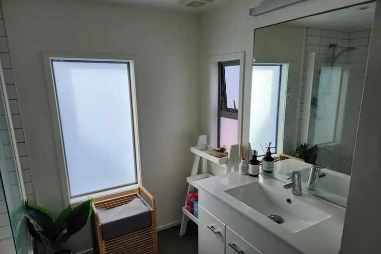 Photo of property in 306 Ocean Road, Whangamata, 3620