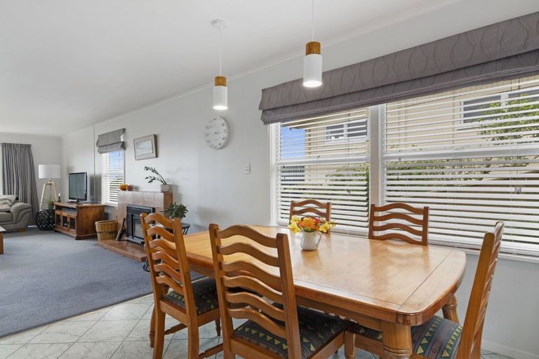 Photo of property in 36 Rangiora Terrace, Tahunanui, Nelson, 7011