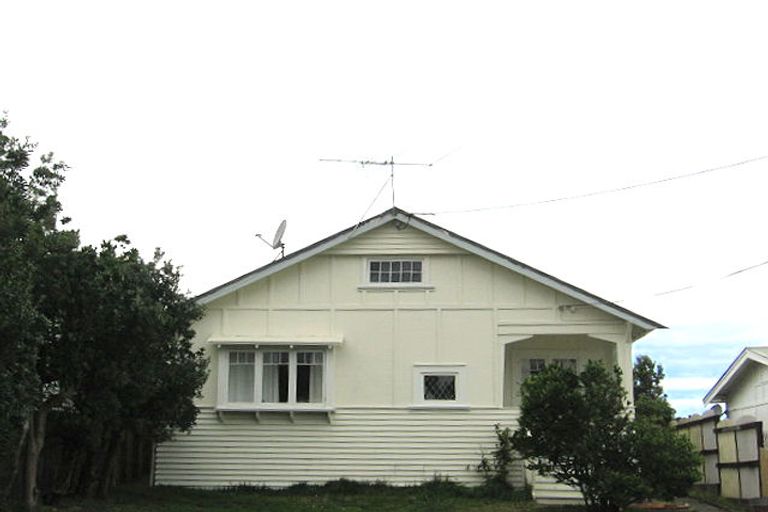 Photo of property in 45 Lonsdale Crescent, Rongotai, Wellington, 6022